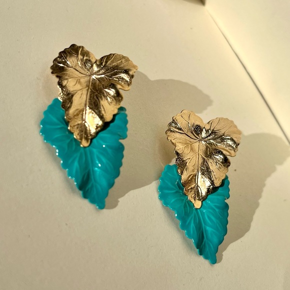 Gold & Teal Vintage Leaf Stud Earrings - Picture 2 of 4